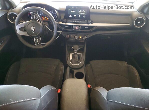 3KPF24AD2ME410549 2021 KIA FORTE Black Widok deski rozdzielczej