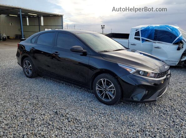 3KPF24AD2PE622405 2023 KIA FORTE Black Przód prawy