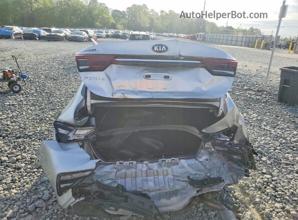 3KPF24AD3KE044789 2019 KIA FORTE Серебряный Вид сзади