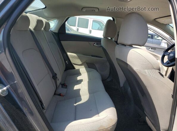 3KPF24AD3LE205790 2020 KIA FORTE Gray Widok tylnych siedzeń