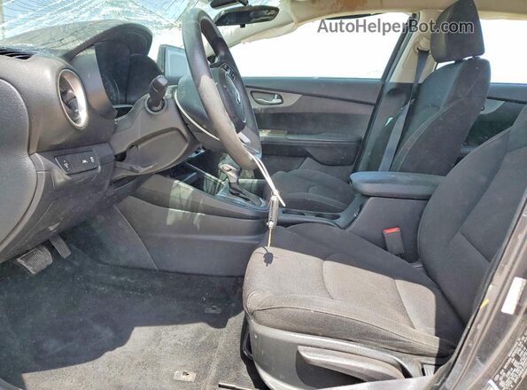 3KPF24AD3LE231337 2020 KIA FORTE Черный Вид салона спереди