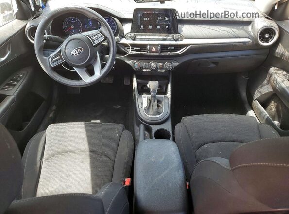 3KPF24AD3LE231337 2020 KIA FORTE Черный Вид панели приборов