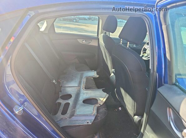 3KPF24AD3ME371146 2021 KIA FORTE Синий Вид задних сидений