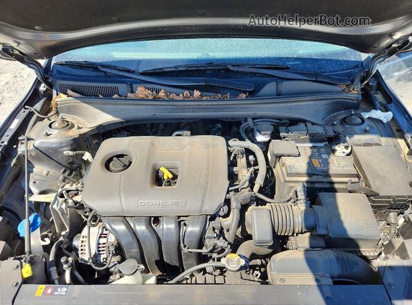 3KPF24AD3NE458000 2022 KIA FORTE Gray Vista interior trasera