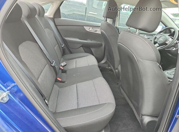 3KPF24AD3PE651766 2023 KIA FORTE Синий Вид задних сидений