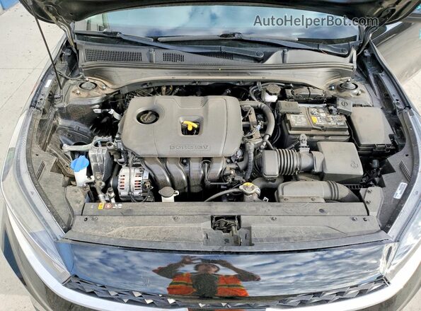 3KPF24AD3RE820591 2024 KIA FORTE Черный Вид задней части салона