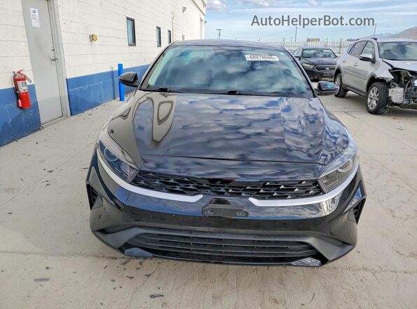 3KPF24AD3RE820591 2024 KIA FORTE Черный Вид спереди