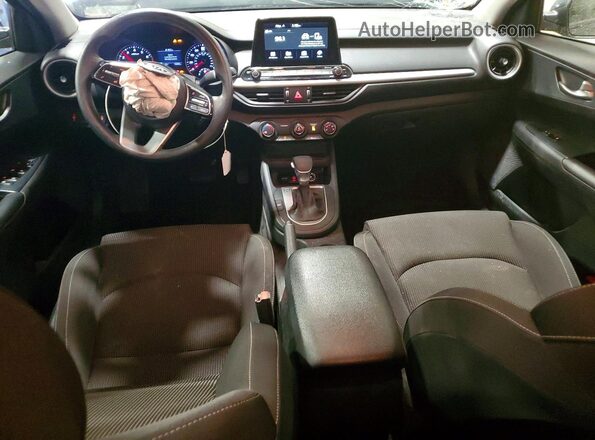 3KPF24AD4LE232125 2020 KIA FORTE Серый Вид панели приборов