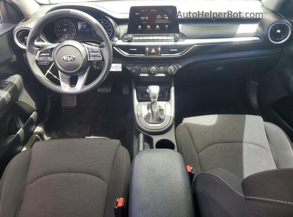 3KPF24AD4LE259776 2020 KIA FORTE Синий Вид панели приборов