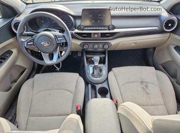 3KPF24AD4ME278653 2021 KIA FORTE Gray Vista del salpicadero
