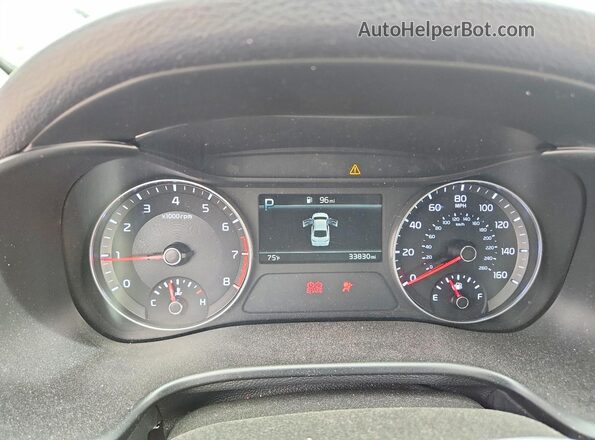 3KPF24AD4PE597054 2023 KIA FORTE White Widok zestawu wskaźników