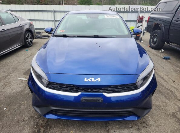 3KPF24AD4PE626875 2023 KIA FORTE Blue Front view