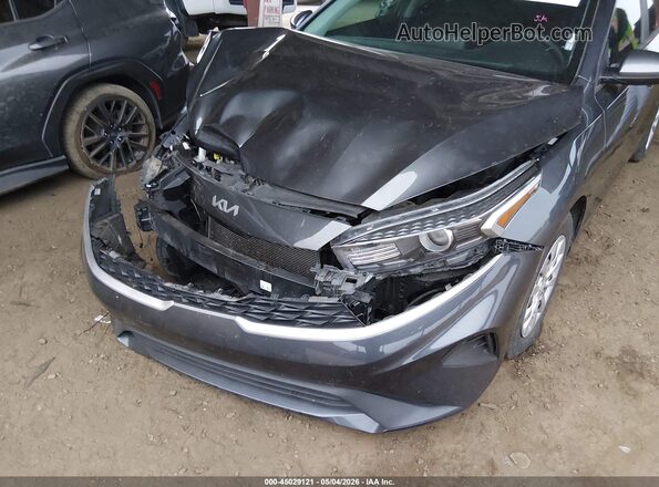 3KPF24AD4PE634524 2023 KIA FORTE Серый Вид спереди