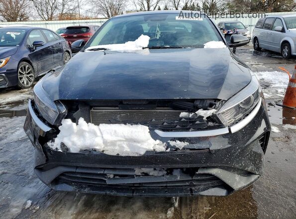 3KPF24AD4RE697593 2024 KIA FORTE Черный Вид спереди