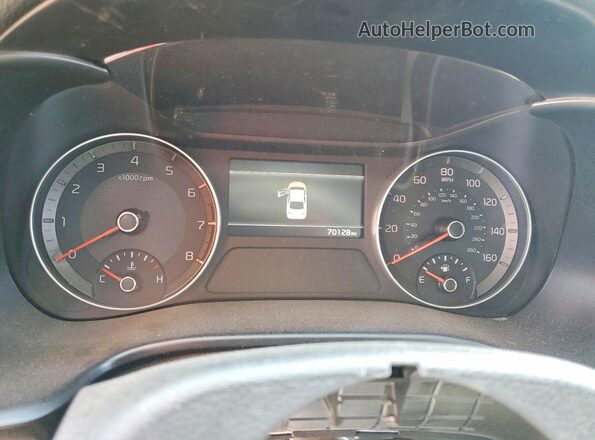 3KPF24AD4RE791747 2024 KIA FORTE Red Widok zestawu wskaźników