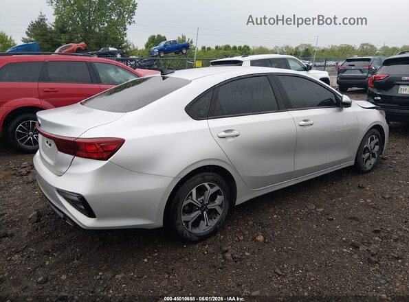 3KPF24AD5ME264115 2021 KIA FORTE Белый Задняя правая четверть