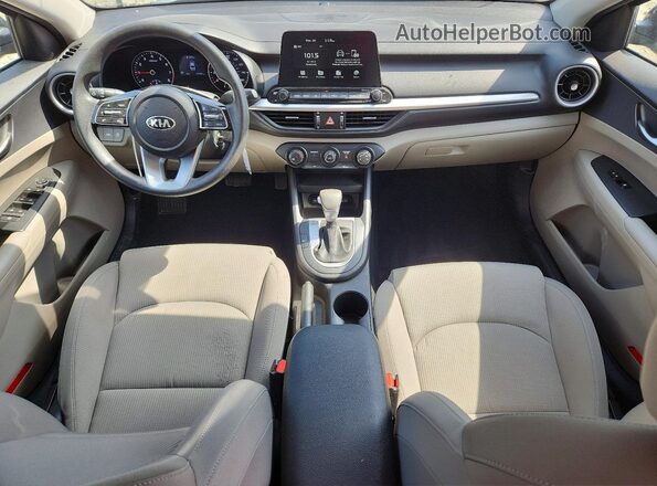 3KPF24AD5ME402249 2021 KIA FORTE Gray Widok deski rozdzielczej