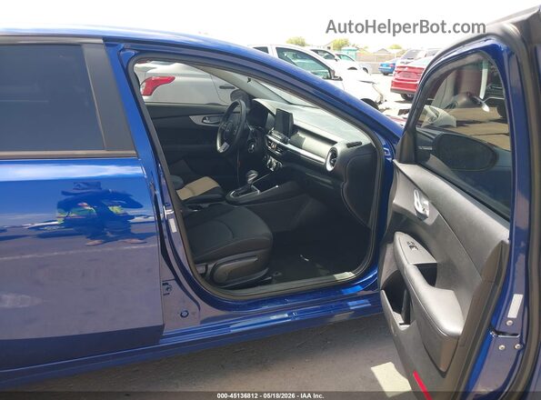 3KPF24AD5PE555198 2023 KIA FORTE Blue Widok wnętrza z przodu