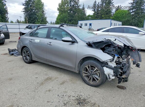 3KPF24AD5PE595989 2023 KIA FORTE Серебряный Передняя правая четверть