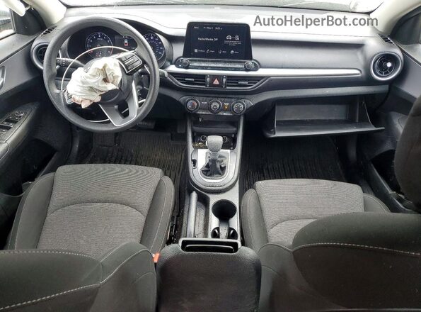 3KPF24AD5PE595989 2023 KIA FORTE Серебряный Вид панели приборов