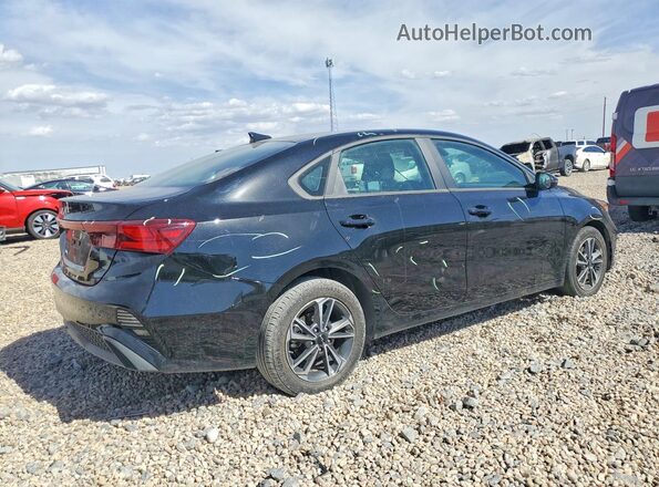 3KPF24AD5RE796780 2024 KIA FORTE Black Tył prawy