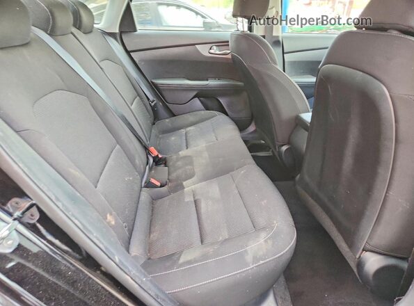 3KPF24AD6LE143558 2020 KIA FORTE Черный Вид задних сидений