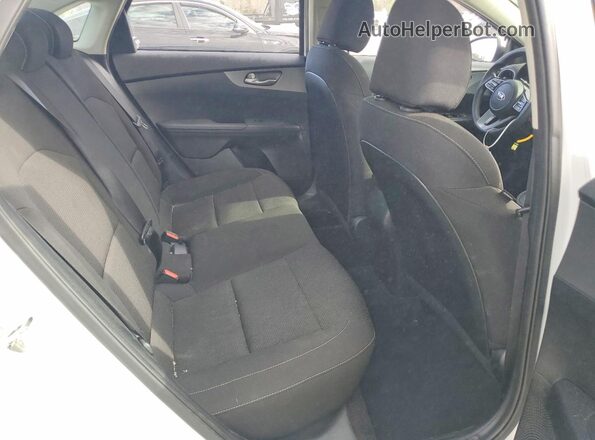 3KPF24AD6LE169514 2020 KIA FORTE White Widok tylnych siedzeń