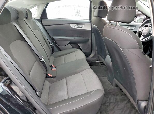 3KPF24AD6NE499012 2022 KIA FORTE Черный Вид задних сидений