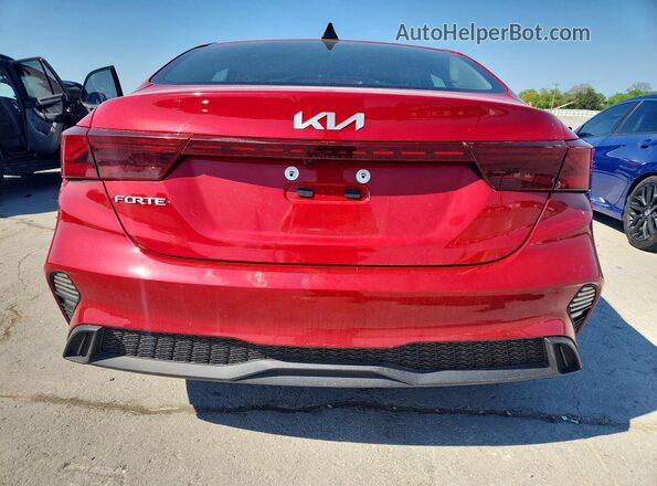 3KPF24AD6RE778336 2024 KIA FORTE Красный Вид сзади