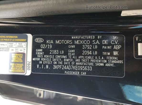 3KPF24AD7KE095633 2019 KIA FORTE Black Widok komory silnika