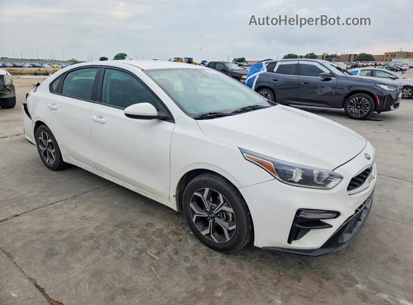 3KPF24AD7ME314724 2021 KIA FORTE White Przód prawy