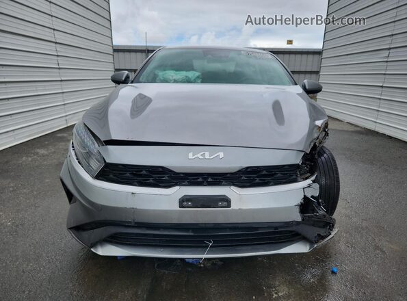 3KPF24AD7PE526432 2023 KIA FORTE Silver 