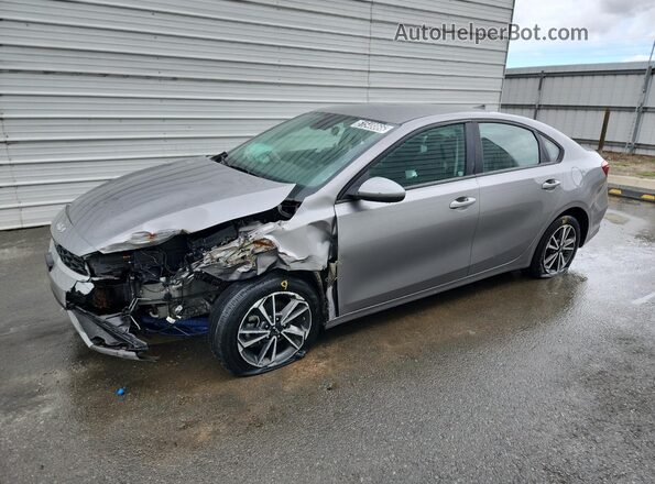 3KPF24AD7PE526432 2023 KIA FORTE Silver 