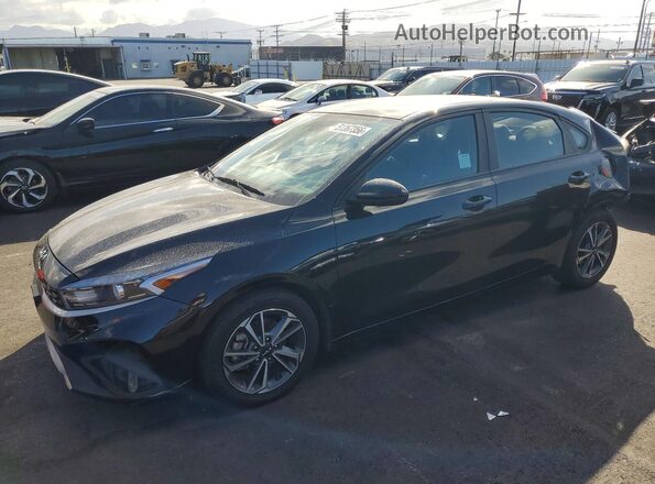 3KPF24AD7PE570575 2023 KIA FORTE Черный Передняя левая четверть