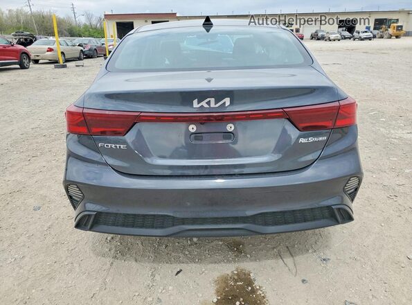 3KPF24AD7PE668084 2023 KIA FORTE Серый Вид сзади