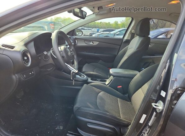 3KPF24AD8KE077965 2019 KIA FORTE Серый Вид салона спереди