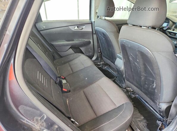 3KPF24AD8LE157123 2020 KIA FORTE Черный Вид задних сидений