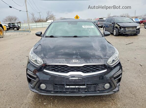 3KPF24AD8ME315767 2021 KIA FORTE Black Front view