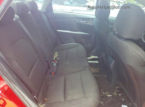 3KPF24AD8ME316577 2021 KIA FORTE Красный Вид задних сидений