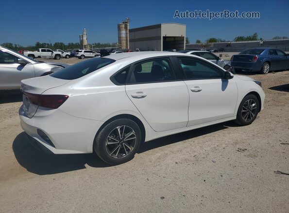 3KPF24AD8RE719823 2024 KIA FORTE White Задня права чверть