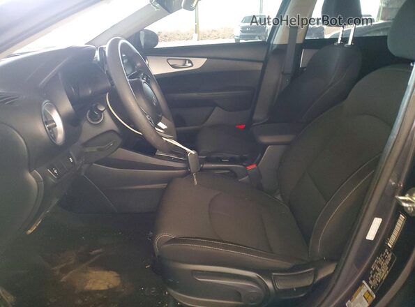 3KPF24AD8RE837645 2024 KIA FORTE Серый Вид салона спереди