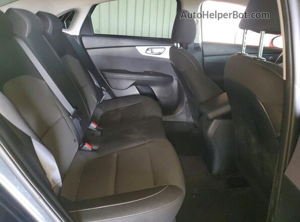 3KPF24AD8RE837645 2024 KIA FORTE Серый Вид задних сидений