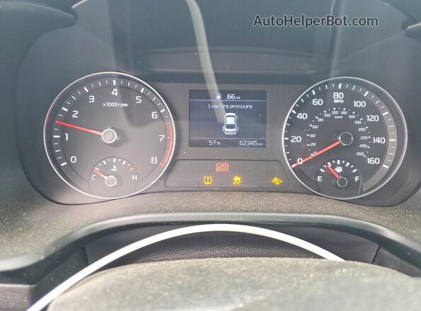3KPF24AD9LE167854 2020 KIA FORTE Черный Вид щитка приборов