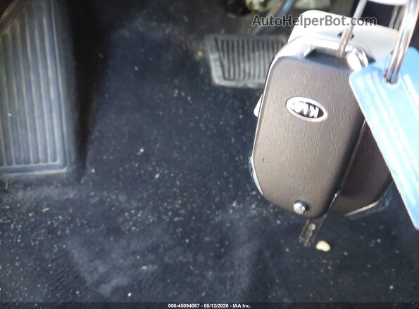3KPF24ADXME272212 2021 KIA FORTE Синий Вид панели приборов