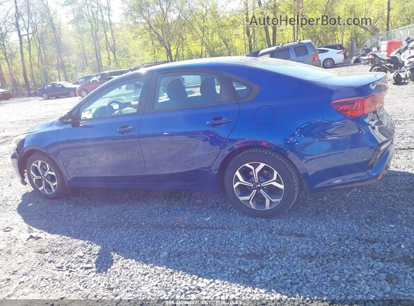 3KPF24ADXME272212 2021 KIA FORTE Синий Панорамный вид салона 360°