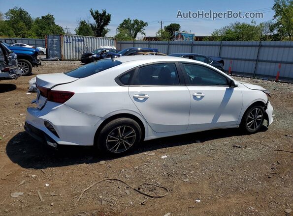 3KPF24ADXNE466143 2022 KIA FORTE Белый Задняя правая четверть