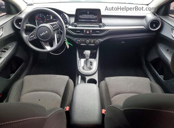 3KPF24ADXPE686840 2023 KIA FORTE Угольный Вид панели приборов