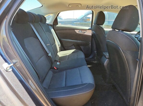3KPF24ADXRE713750 2024 KIA FORTE Серый Вид задних сидений