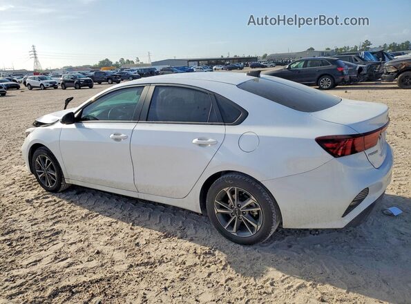 3KPF24ADXRE759305 2024 KIA FORTE Белый Задняя левая четверть