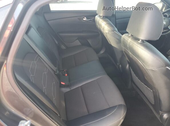 3KPF34AD1LE247582 2020 KIA FORTE Серый Вид задних сидений